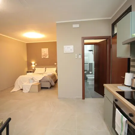 Guest Gambara 1 E 2 *